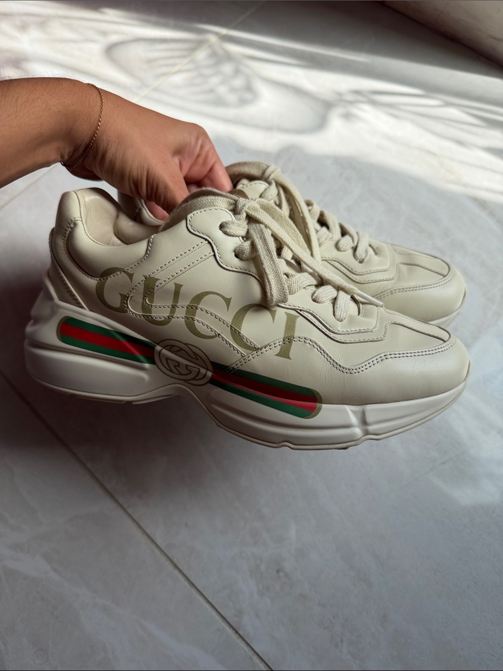 Gucci Cream-Beige Leather Sneaker with Green & Red Web Detail